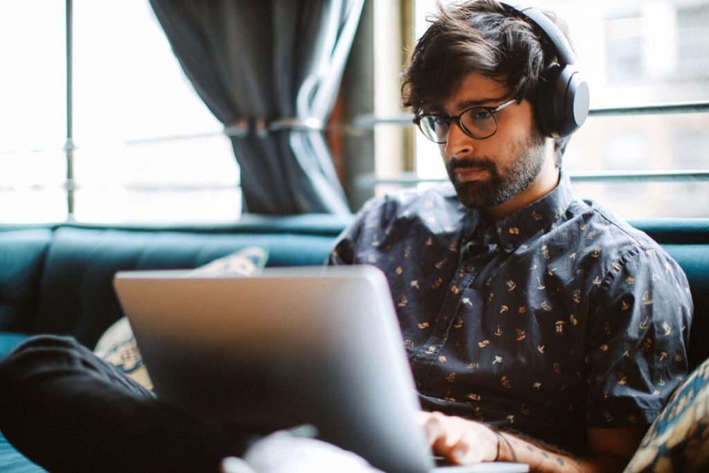 Guide on managing remote teams